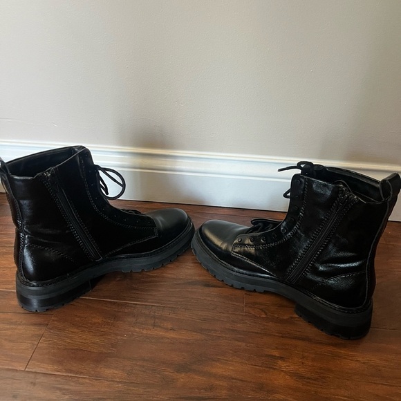 NWOT Dolce Vita Rainer Midnight Crinkle Black Leather Combat Boots-Size 10 - Picture 6 of 9